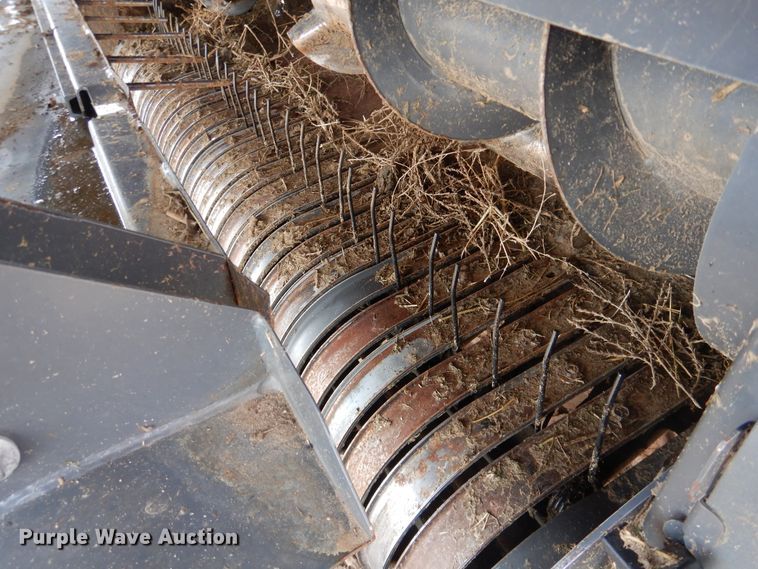 image for item DL0334 2017 Massey Ferguson 2270  large square baler