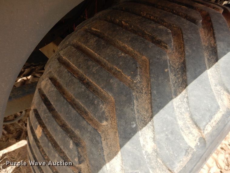 image for item DL0334 2017 Massey Ferguson 2270  large square baler