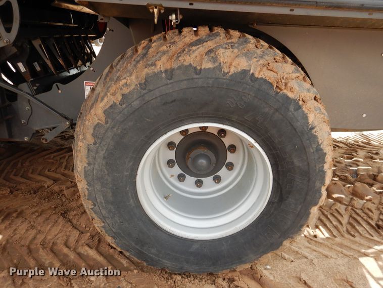 image for item DL0334 2017 Massey Ferguson 2270  large square baler