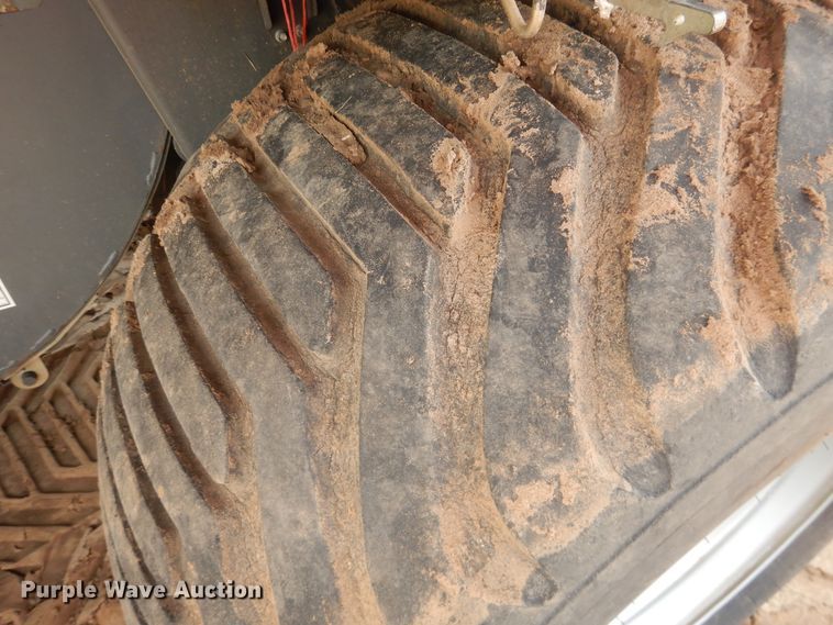 image for item DL0334 2017 Massey Ferguson 2270  large square baler