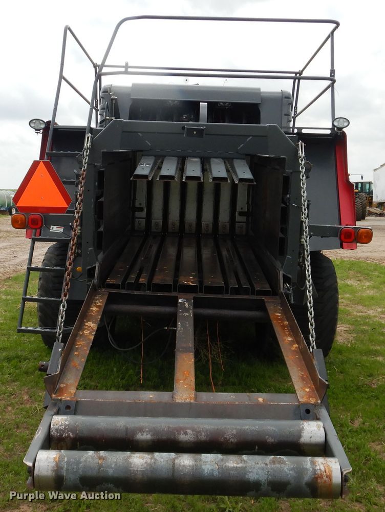 image for item DL0335 2017 Massey Ferguson 2270  large square baler