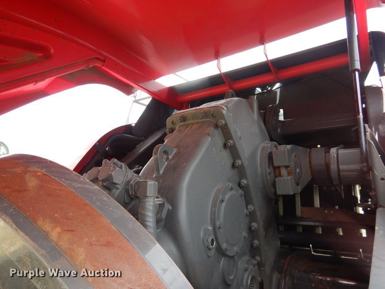 image for item DL0335 2017 Massey Ferguson 2270  large square baler