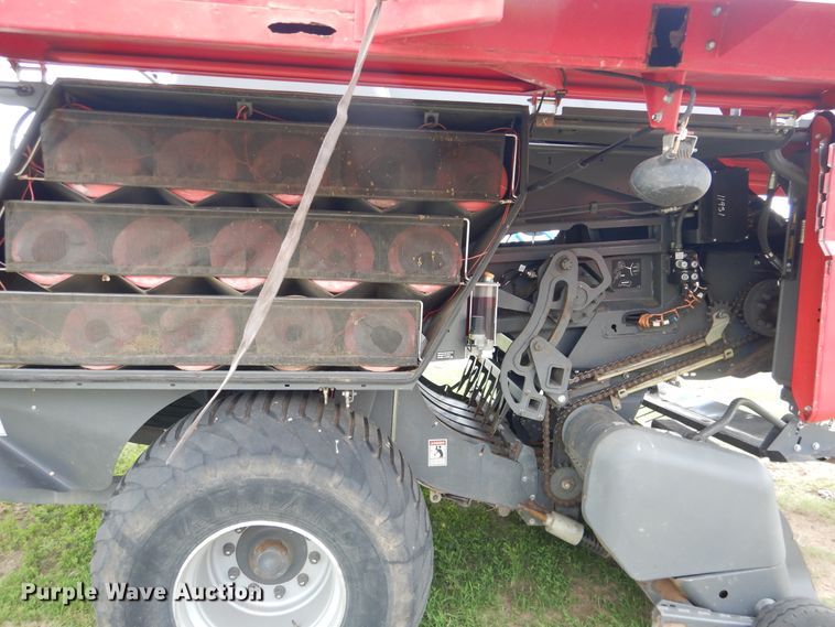 image for item DL0335 2017 Massey Ferguson 2270  large square baler