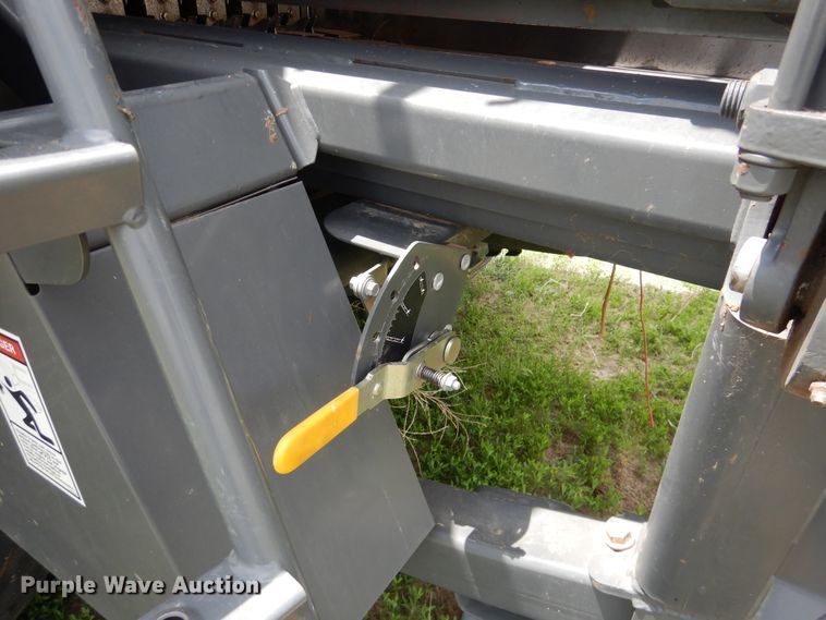 image for item DL0335 2017 Massey Ferguson 2270  large square baler