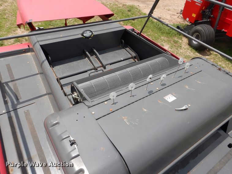 image for item DL0335 2017 Massey Ferguson 2270  large square baler