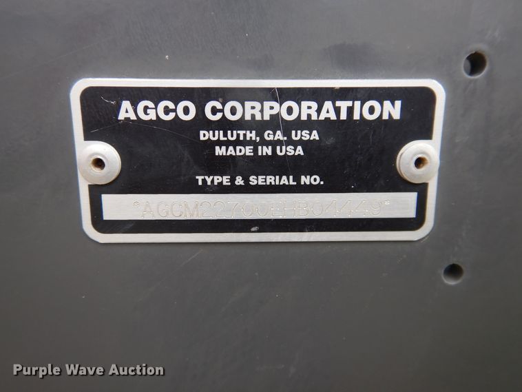 image for item DL0335 2017 Massey Ferguson 2270  large square baler