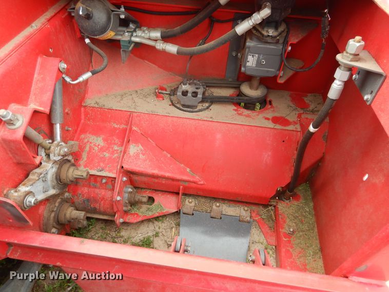 image for item DL0336 2017 Massey Ferguson WR9870  windrower