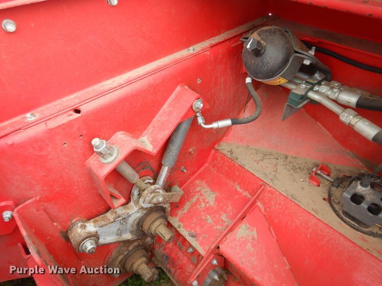 image for item DL0336 2017 Massey Ferguson WR9870  windrower
