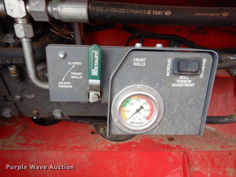 image for item DL0336 2017 Massey Ferguson WR9870  windrower