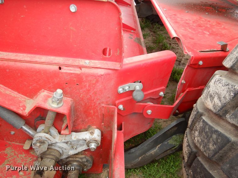image for item DL0336 2017 Massey Ferguson WR9870  windrower