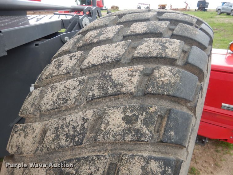 image for item DL0336 2017 Massey Ferguson WR9870  windrower