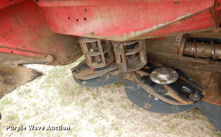 image for item DL0337 2017 Massey Ferguson WR9870  windrower