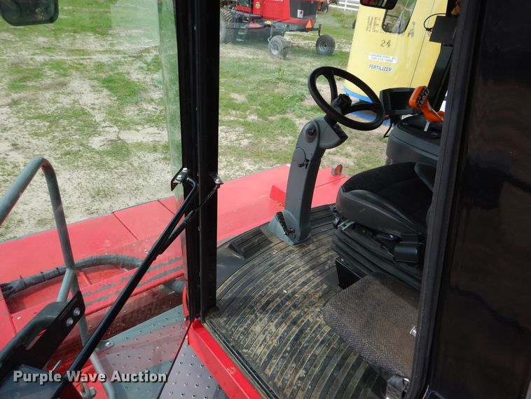 image for item DL0337 2017 Massey Ferguson WR9870  windrower