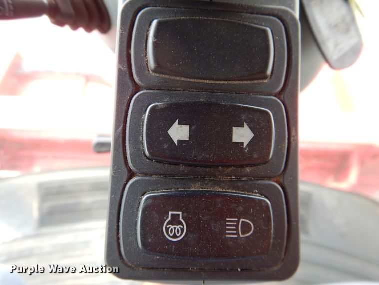 image for item DL0337 2017 Massey Ferguson WR9870  windrower