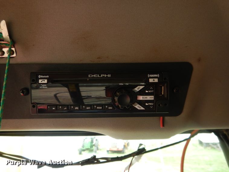 image for item DL0337 2017 Massey Ferguson WR9870  windrower