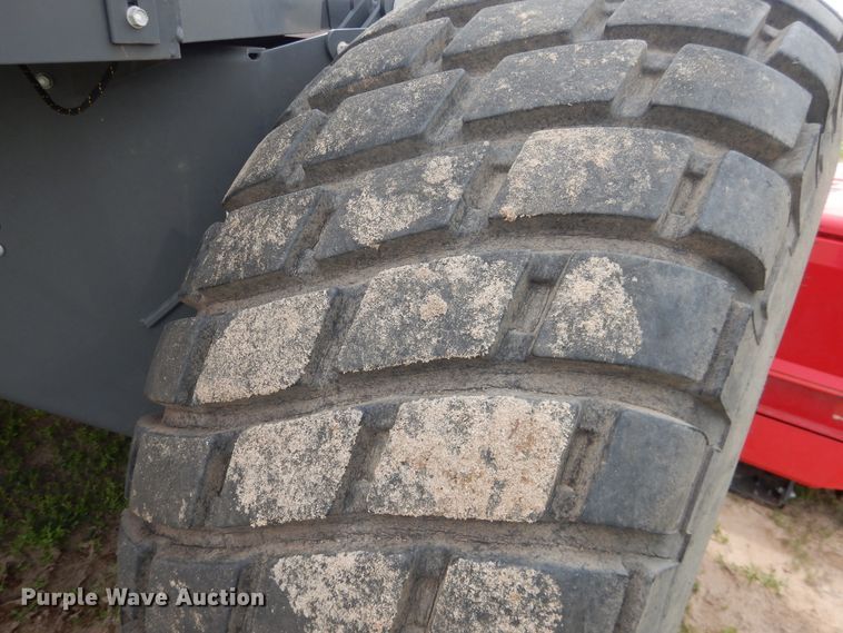 image for item DL0337 2017 Massey Ferguson WR9870  windrower