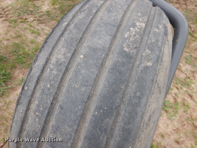 image for item DL0337 2017 Massey Ferguson WR9870  windrower