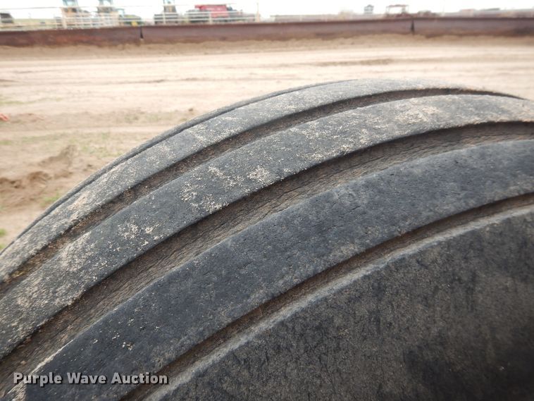 image for item DL0337 2017 Massey Ferguson WR9870  windrower