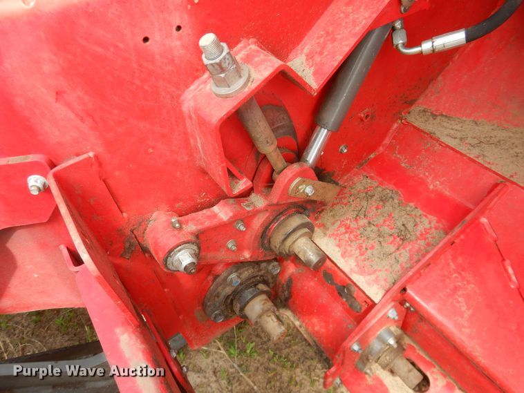 image for item DL0338 2017 Massey Ferguson WR9870  windrower