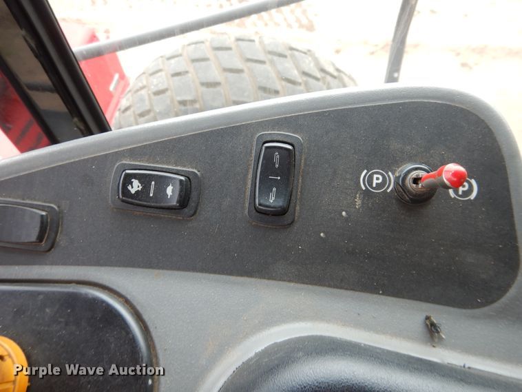 image for item DL0338 2017 Massey Ferguson WR9870  windrower