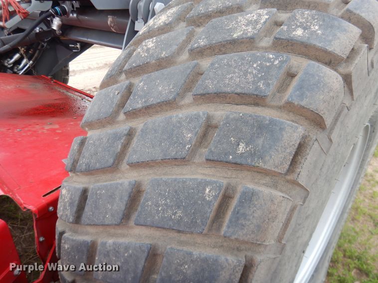 image for item DL0338 2017 Massey Ferguson WR9870  windrower