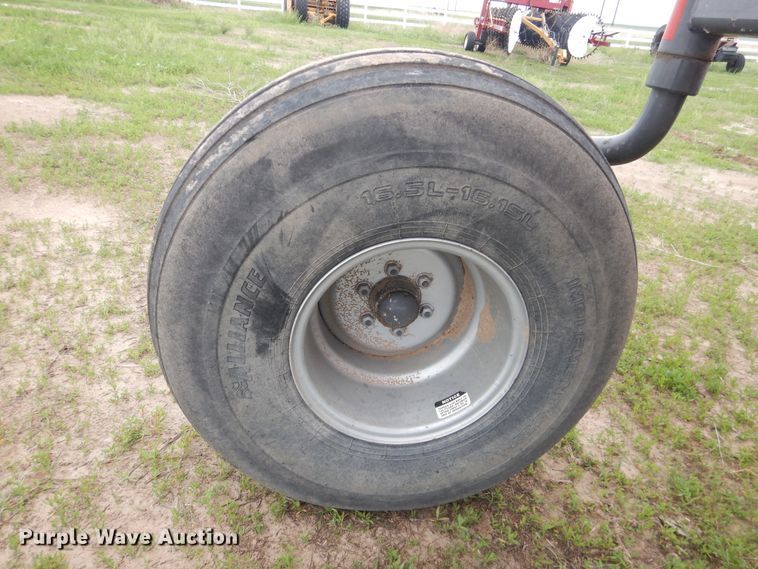 image for item DL0338 2017 Massey Ferguson WR9870  windrower