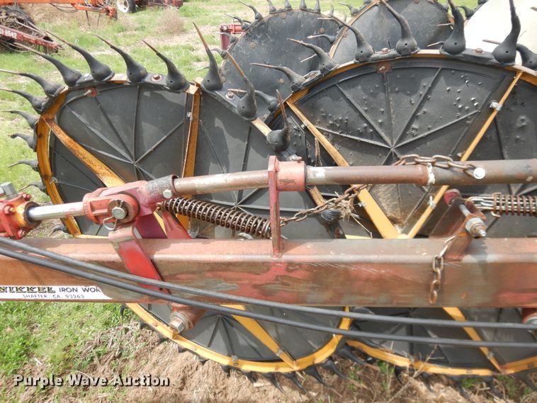 image for item DL0339 Darf 917 hay rake