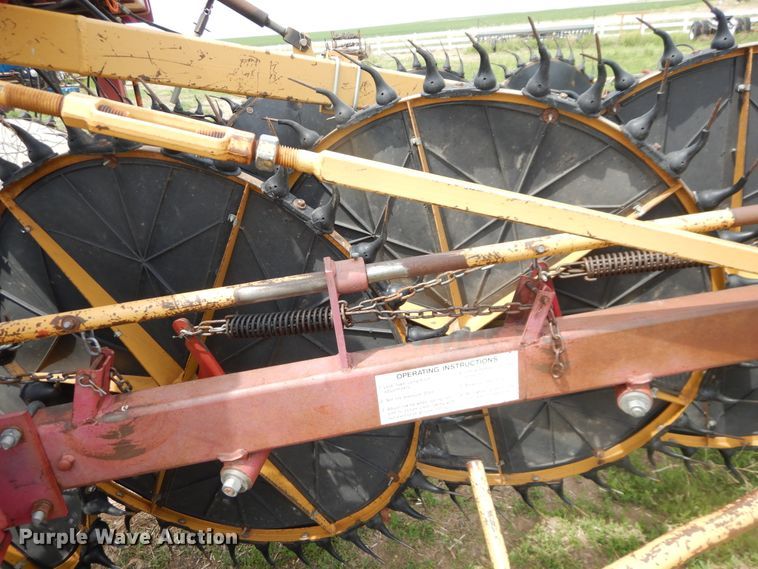 image for item DL0339 Darf 917 hay rake