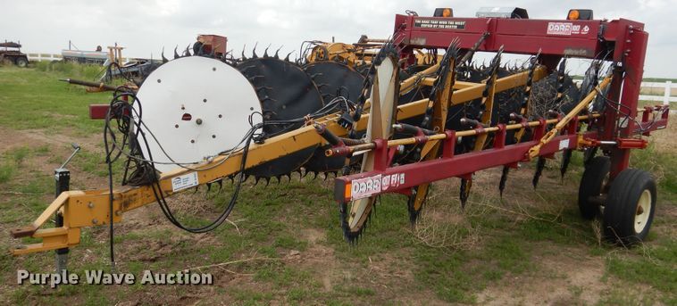 image for item DL0341 Darf FD1017 W series hay rake