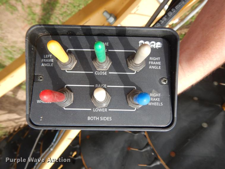 image for item DL0341 Darf FD1017 W series hay rake