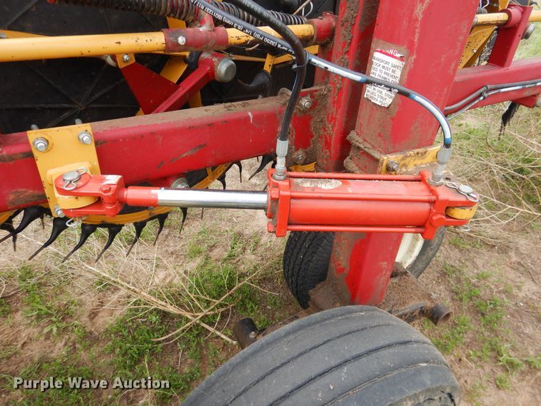 image for item DL0341 Darf FD1017 W series hay rake