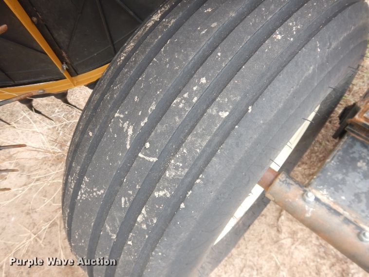 image for item DL0341 Darf FD1017 W series hay rake