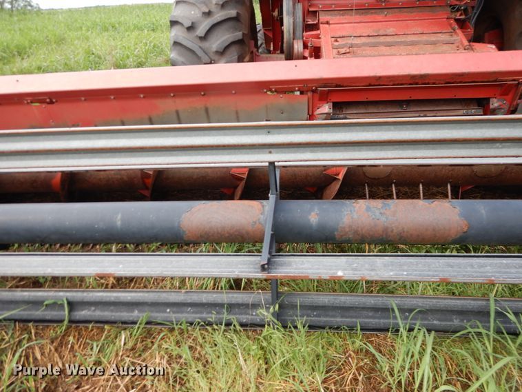 image for item DL0344 1993 Case 1688  combine