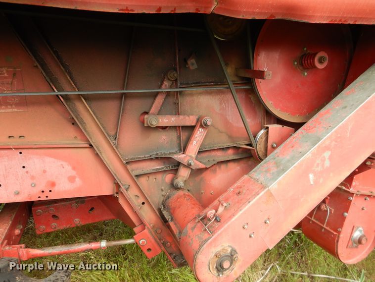 image for item DL0344 1993 Case 1688  combine