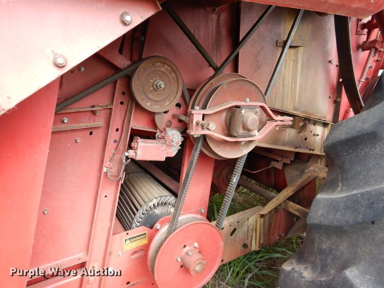 image for item DL0344 1993 Case 1688  combine