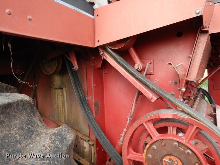 image for item DL0344 1993 Case 1688  combine