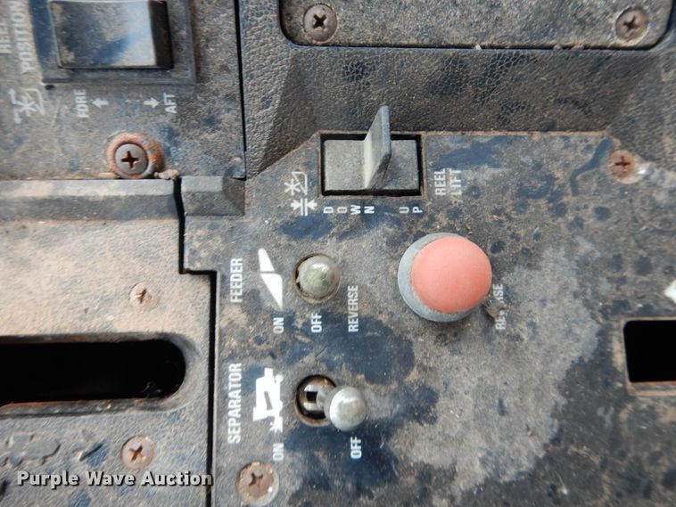 image for item DL0344 1993 Case 1688  combine