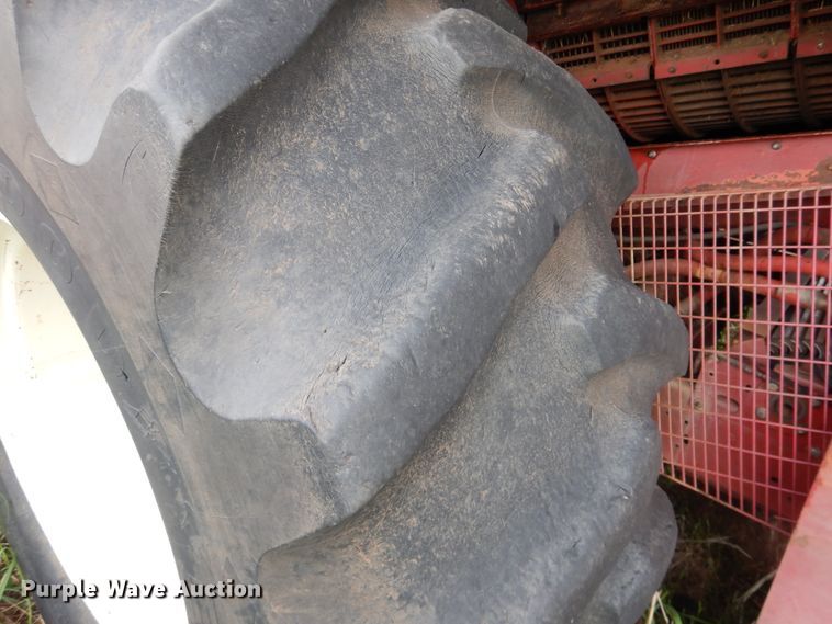 image for item DL0344 1993 Case 1688  combine