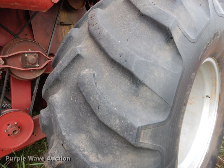 image for item DL0344 1993 Case 1688  combine