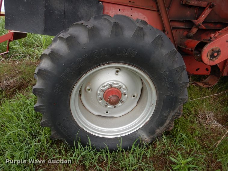 image for item DL0344 1993 Case 1688  combine