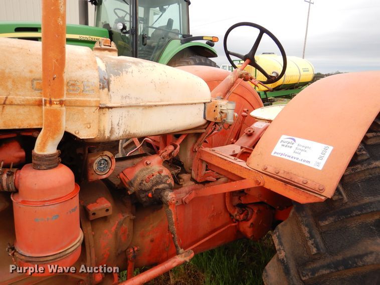 image for item DL0345 Case 400  tractor