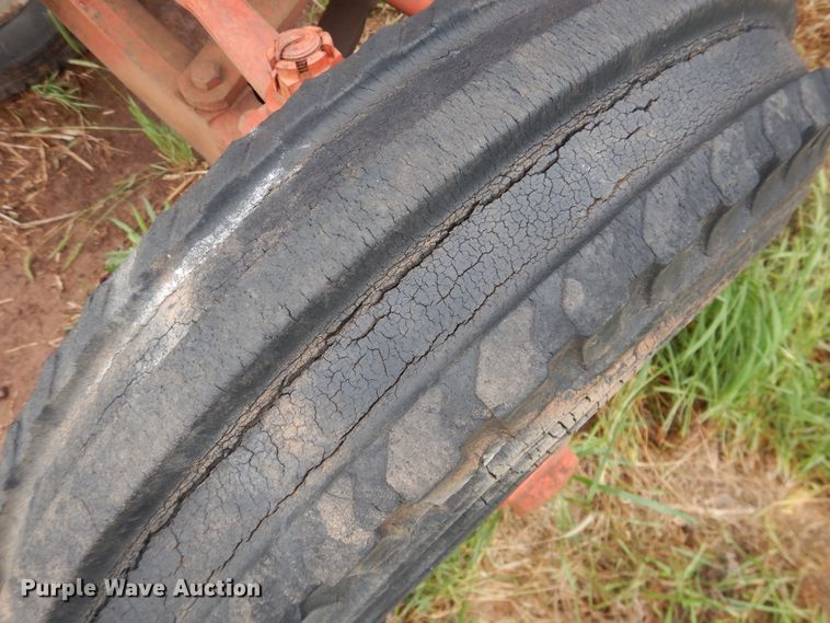 image for item DL0345 Case 400  tractor