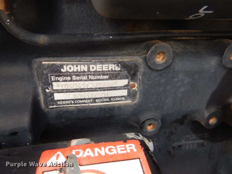 image for item DL8831 Willmar  sprayer