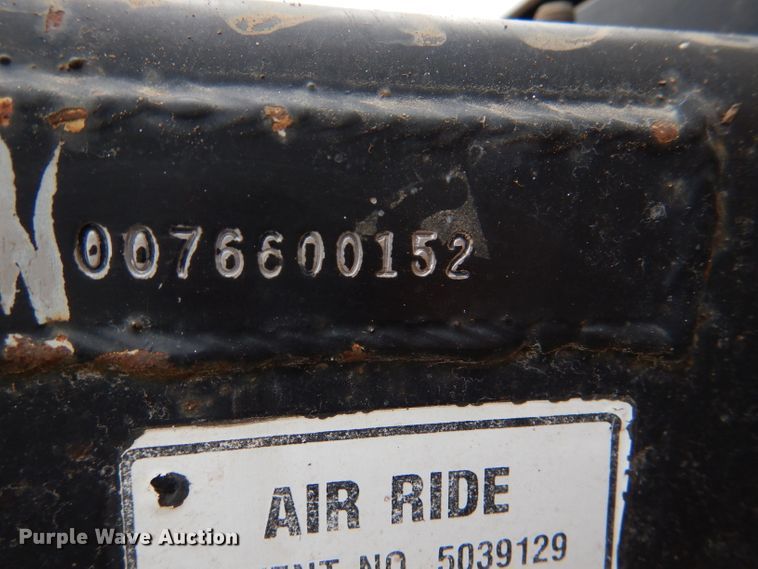 image for item DL8831 Willmar  sprayer