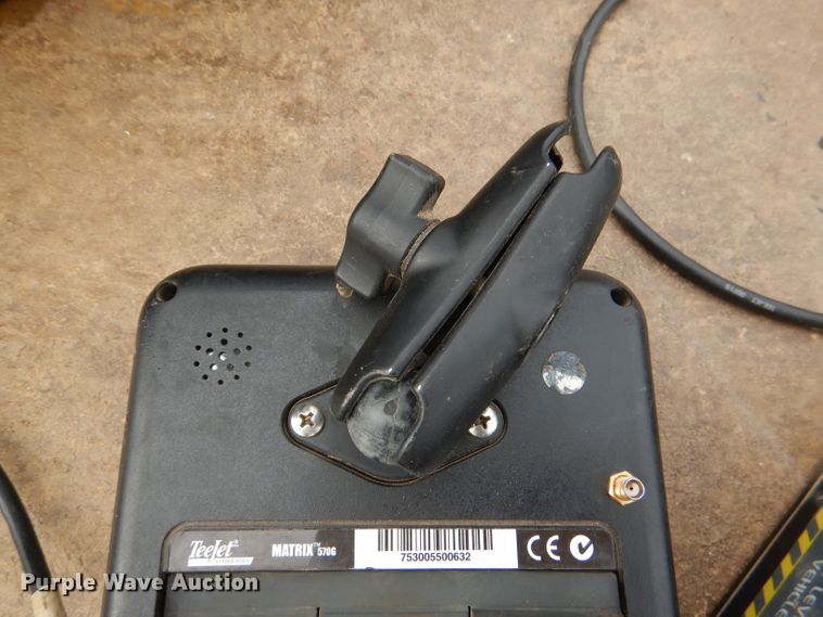 image for item DL8832 TeeJet GPS