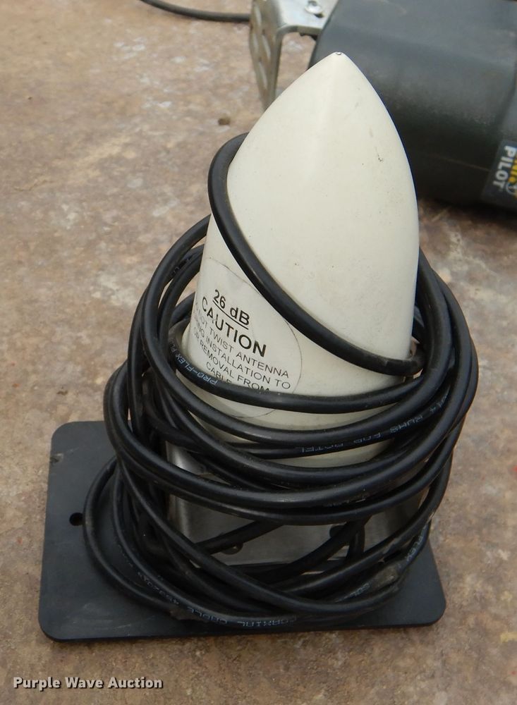 image for item DL8832 TeeJet GPS