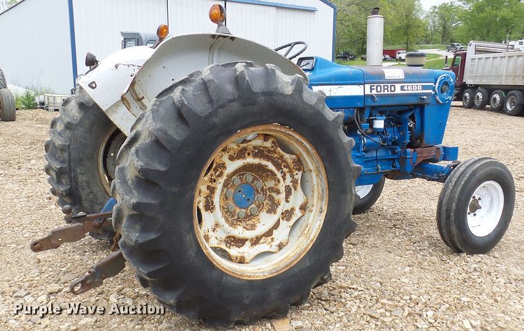 image for item DN6761 Ford 4600  tractor