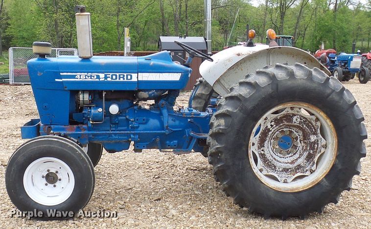 image for item DN6761 Ford 4600  tractor