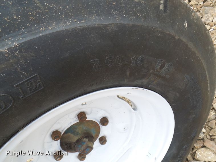 image for item DN6761 Ford 4600  tractor