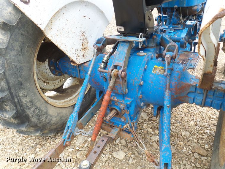 image for item DN6761 Ford 4600  tractor